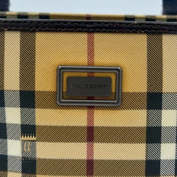 VINTAGE BURBERRY MINI HANDBAG - Picture 2 of 12
